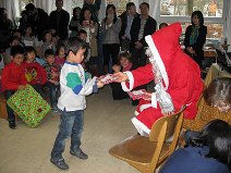 20131221-Weihnachtsfest-jap.-Kindergarten-09